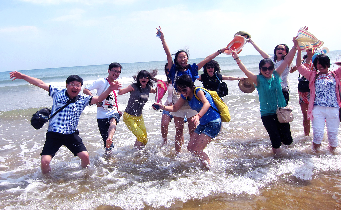 海風撲面，心隨浪涌